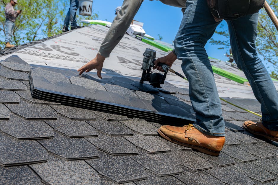Original roofing condition before Top Notch Roofing repair